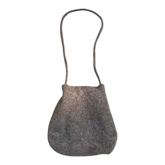 Natural Wool Handmade Seamless Felted Purse / Tote Bag - Picture 13 of 13